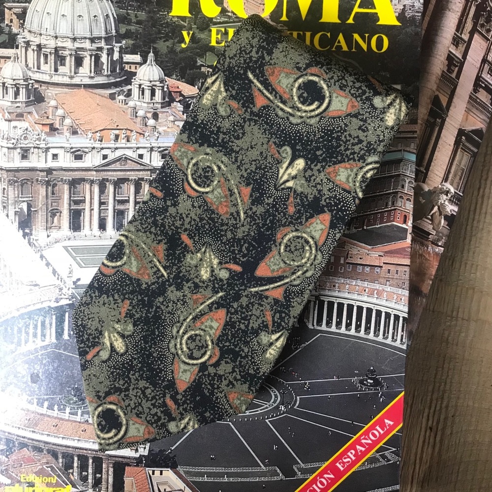 Men’s BELLA NOVA 100% Italian Silk Made in USA Tie